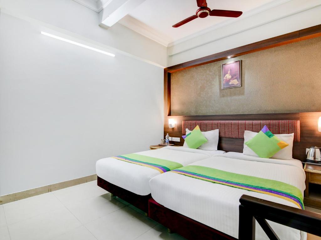 Двухместный ([Sanitized] Standard Double or Twin Room) отеля Treebo Trend Nandanam Park, Тривандрум