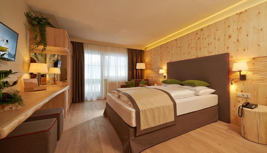 Двухместный (Двухместный номер с 1 кроватью) отеля Alpeiner - Nature Resort Tirol, Нойштифт