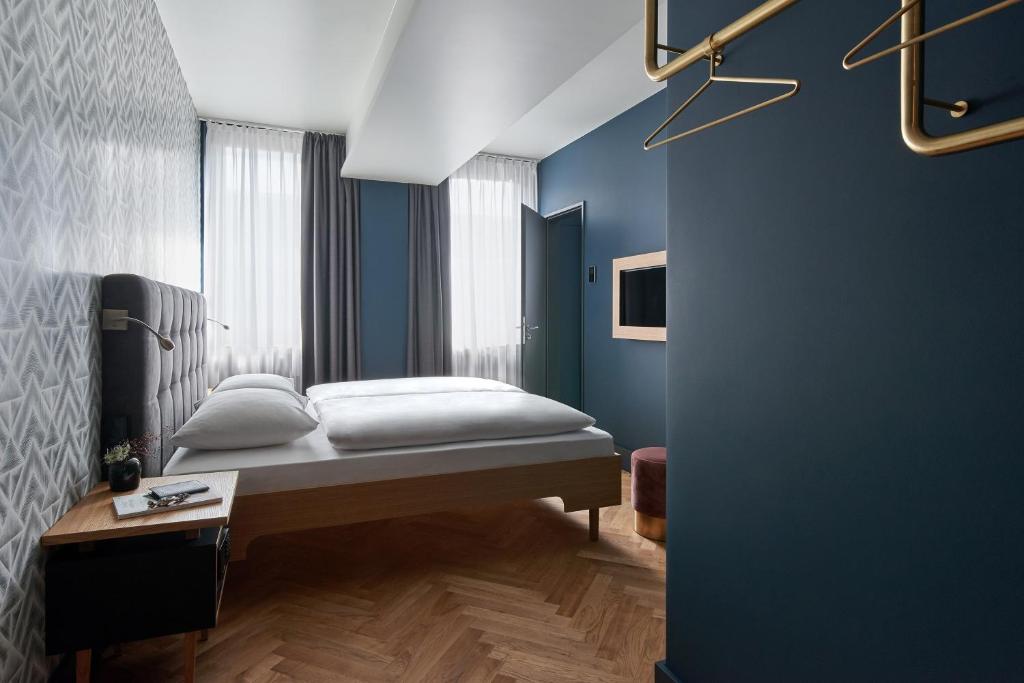 Двухместный (Номер с кроватью размера «king-size») отеля Hotel MIO by AMANO, Мюнхен
