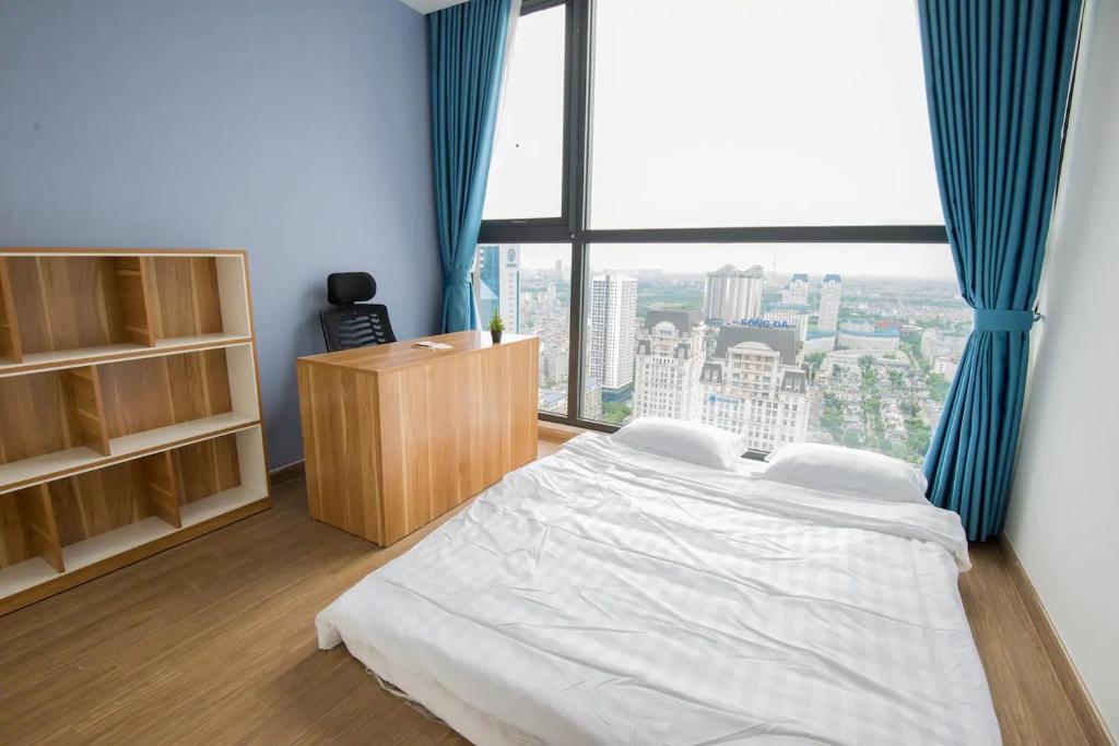 Апартаменты (Апартаменты с 3 спальнями), Bayhomes Skylake Serviced Apartment