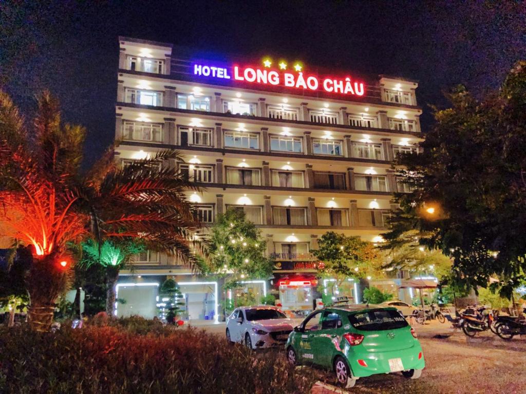 Отель Long Bao Chau Hotel, Хошимин