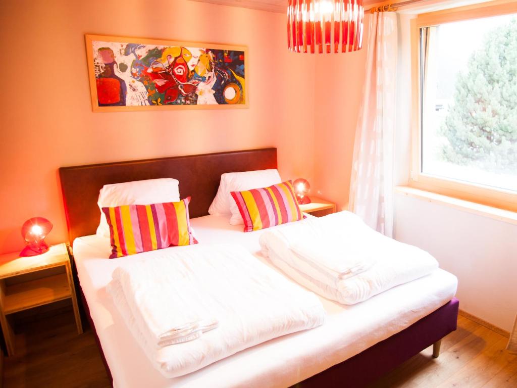 Двухместный (Двухместный номер с 1 кроватью) гостевого дома Nangijala Guest House, Дисентис