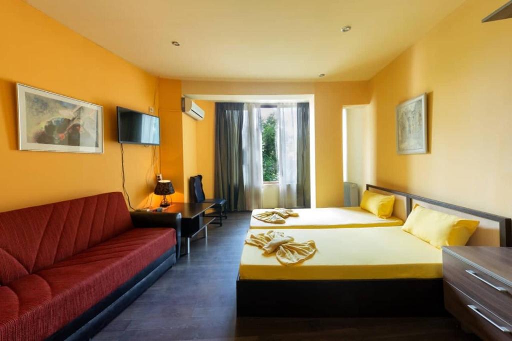Двухместный (Двухместный номер с 2 отдельными кроватями) отеля Hotel Trakart Residence, Пловдив