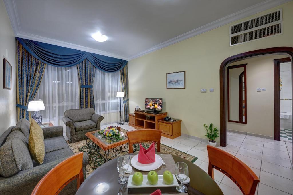 Апартаменты (Стандартные апартаменты) апарт-отеля Al Nakheel Hotel Apartments by Mourouj Gloria, Абу-Даби