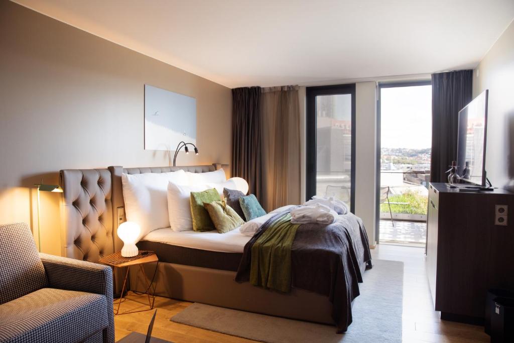 Двухместный (Двухместный номер Делюкс с 1 кроватью или 2 отдельными кроватями) отеля Clarion Hotel The Hub, Осло