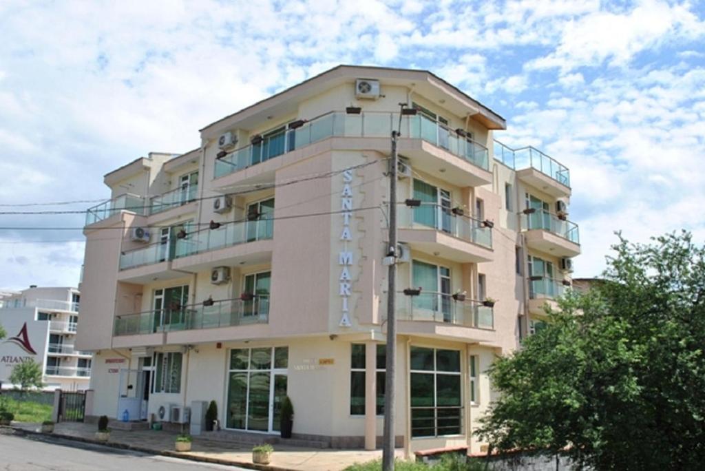 Отель Family Hotel Santa Maria, Бургас