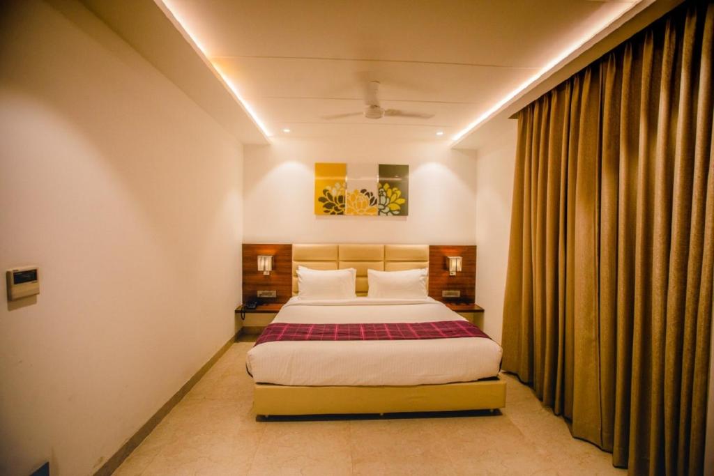 Двухместный (Superior Double Room with 10% discount on F&B), Hotel Ten Square, India