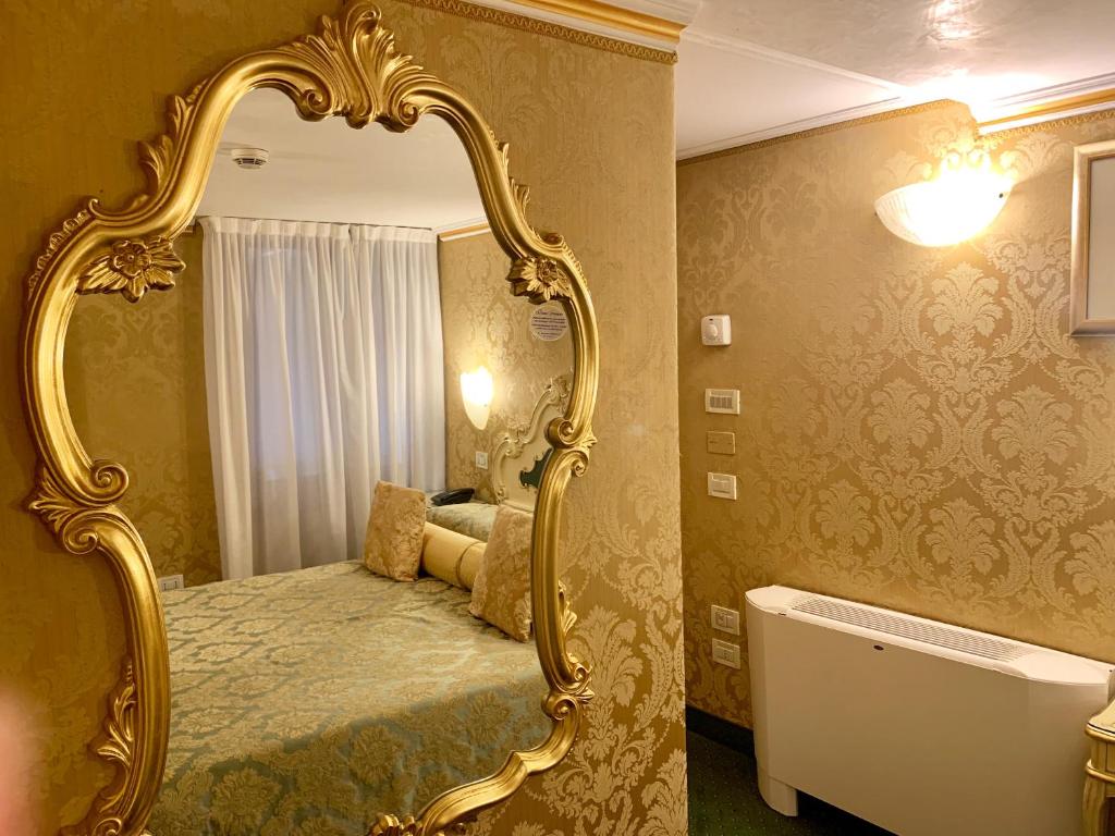 Трехместный (Трехместный номер), Hotel Becher