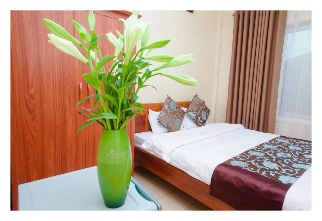 Двухместный (Стандартный номер с кроватью размера «king-size») отеля Khách sạn Asean, Винь