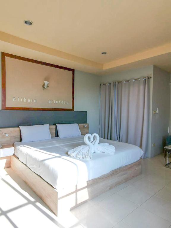 Двухместный (Стандартный двухместный номер с 1 кроватью) отеля Atikarn Princess Hotel & Resort, Удонтхани