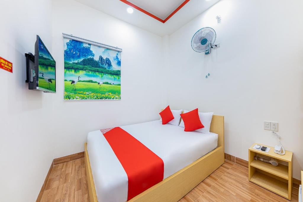 Двухместный (Стандартный двухместный номер с 1 кроватью) отеля M&C Hotel Nha Trang, Нячанг
