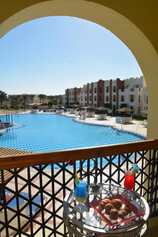 Двухместный (Стандартный номер с видом на бассейн), Sunrise Royal Makadi Resort