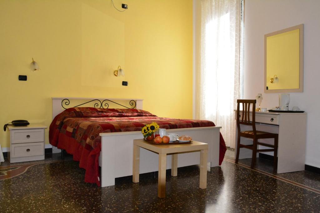 Двухместный (Двухместный номер с 1 кроватью) отеля Family Hotel Balbi, Генуя