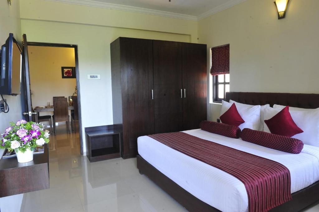 Апартаменты (Апартаменты с 2 спальнями) курортного отеля Golden Tulip Goa, Кандолим