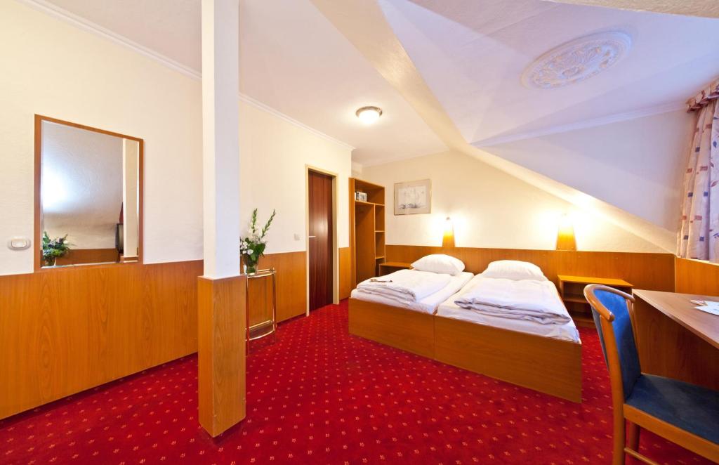 Двухместный (Стандартный двухместный номер с 1 кроватью) отеля Novum Hotel Primus Frankfurt Sachsenhausen, Франкфурт-на-Майне
