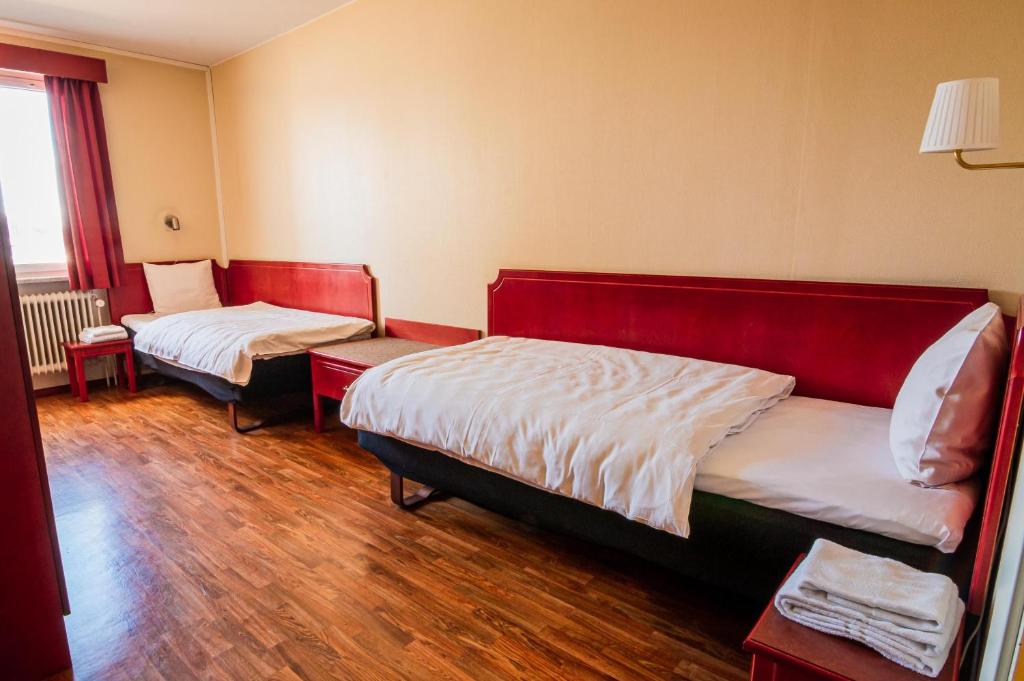 Двухместный (Двухместный номер с 2 отдельными кроватями) отеля Skoogs City BnB, Питео