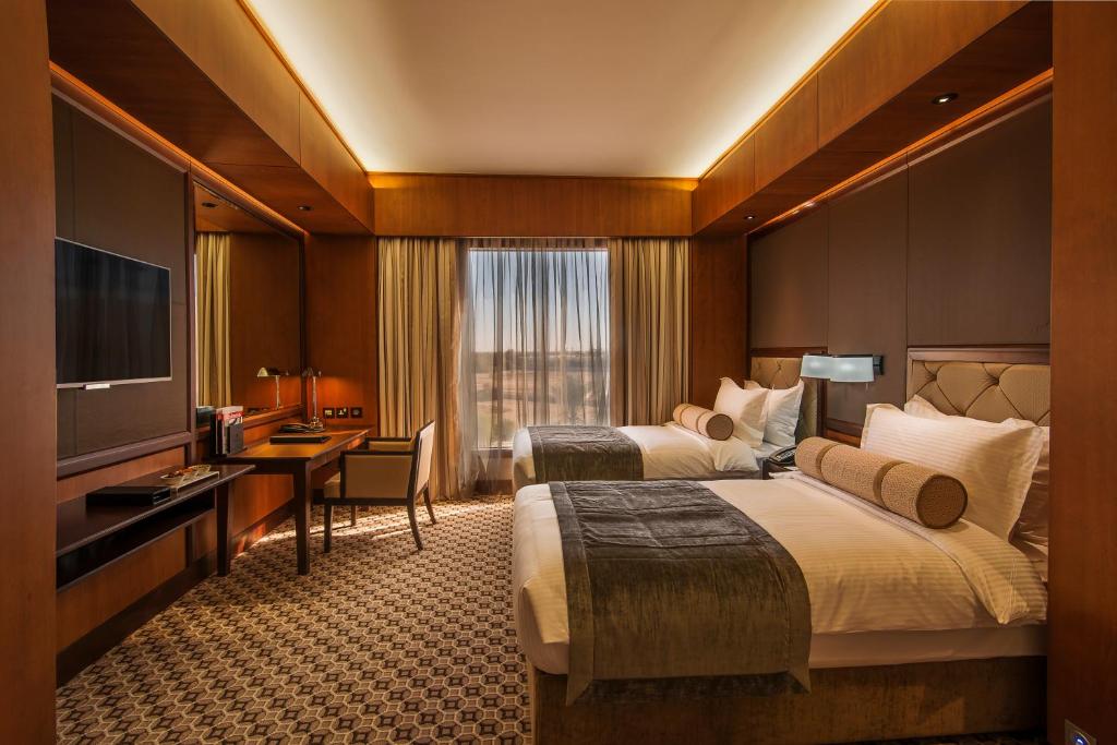 Двухместный (Классический двухместный номер с 2 отдельными кроватями) отеля Ayla Grand Hotel, Аль-Айн