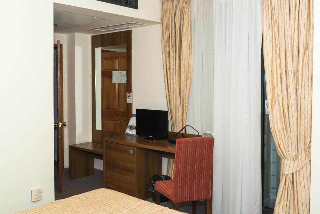 Двухместный (Двухместный номер эконом-класса с 1 кроватью или 2 отдельными кроватями) отеля Hotel Burgas, Бургас