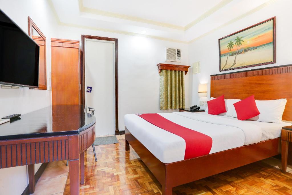 Двухместный (Двухместный номер Делюкс с 1 кроватью) отеля OYO 406 Royal Parc Inn & Suites, Манила