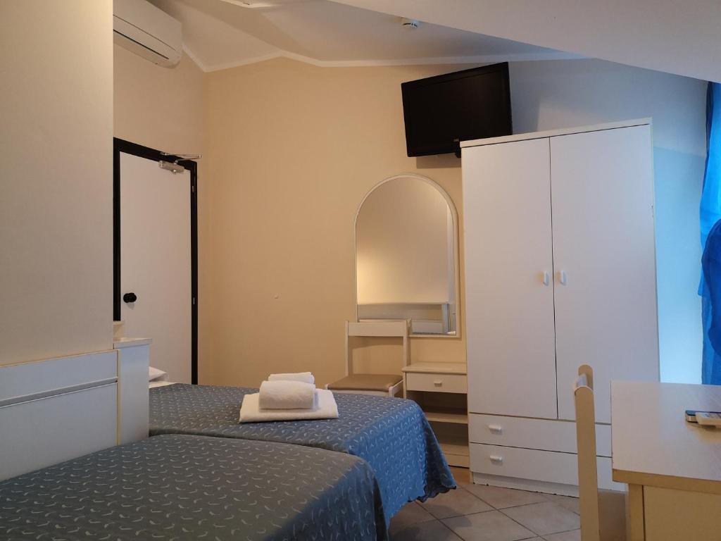 Двухместный (Двухместный номер «Комфорт» с 2 отдельными кроватями) отеля La Cappuccina, Риччоне