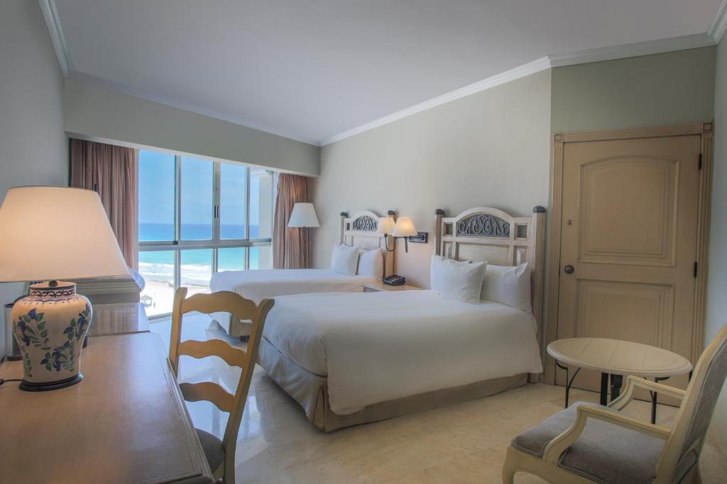 Одноместный (Улучшенный одноместный номер) курортного отеля Sandos Cancun Lifestyle Resort, Канкун