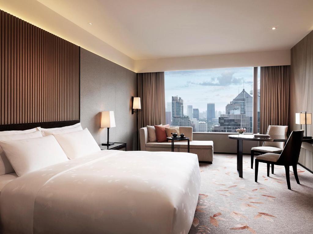 Двухместный (Номер Делюкс с кроватью размера «king-size») отеля The Okura Prestige Bangkok, Бангкок
