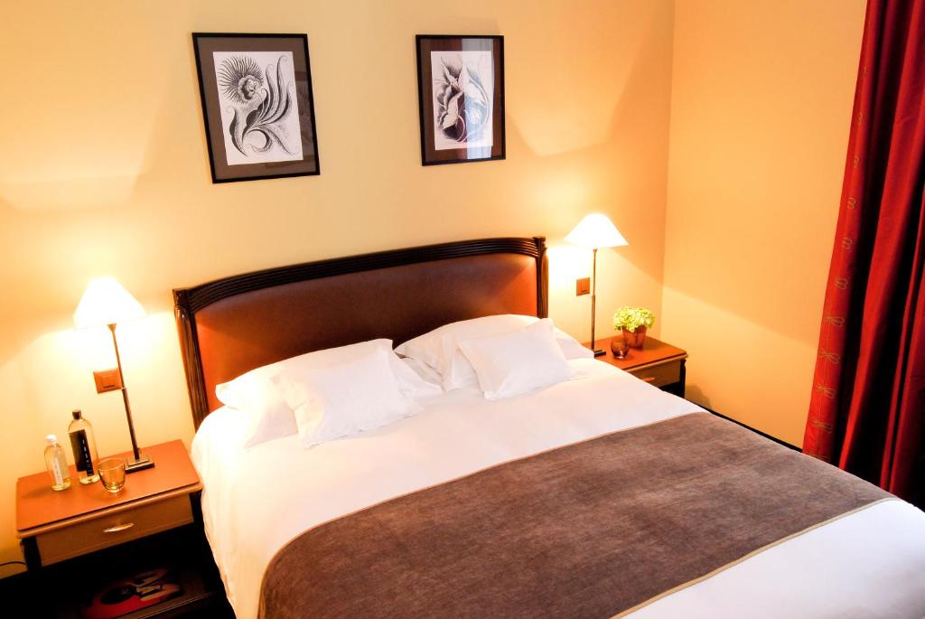 Двухместный (Улучшенный двухместный номер с 1 кроватью или 2 отдельными кроватями) отеля Tiffany Hotel, Женева