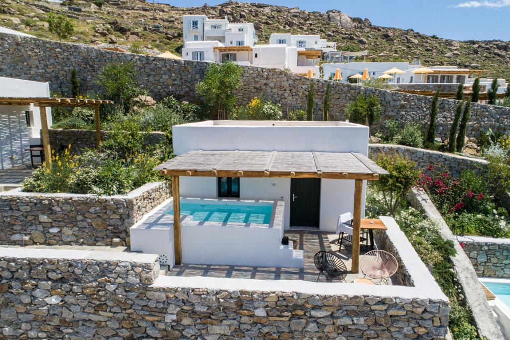 Сьюит (Полулюкс с собственным бассейном) отеля Mykonos Drops, Платис Ялос, Эгейские острова