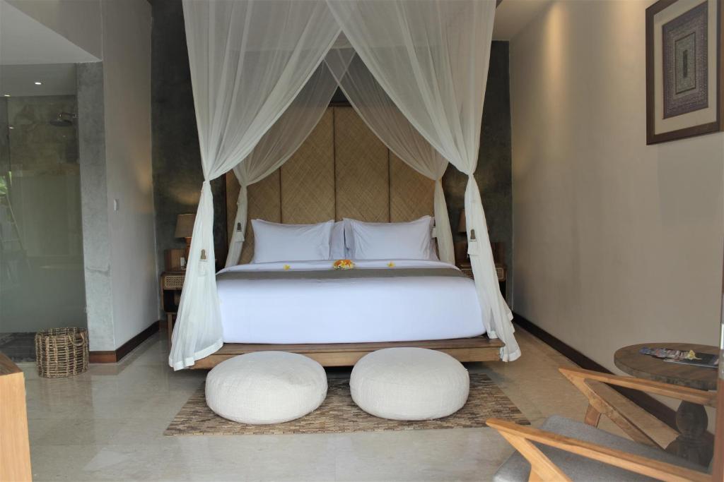 Вилла (Вилла с 2 спальнями у бассейна), Purana Suite Ubud