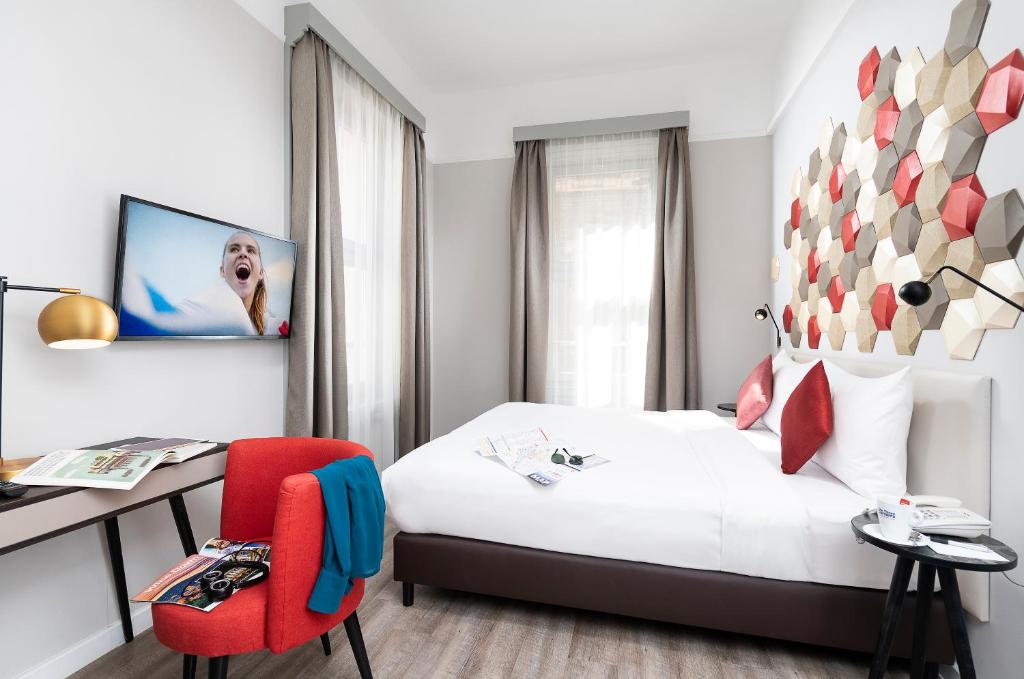 Двухместный (Двухместный номер Делюкс с 1 кроватью или 2 отдельными кроватями) отеля The Three Corners Hotel Art Superior, Будапешт