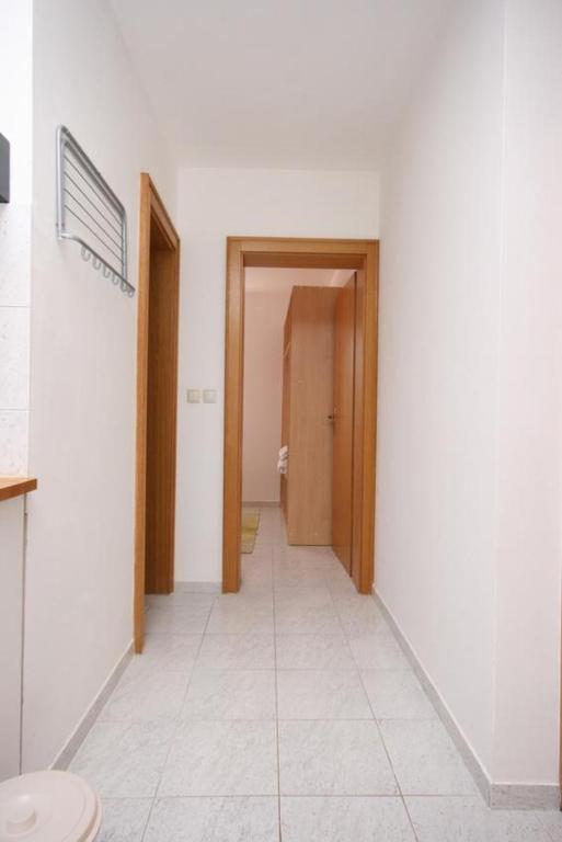 Апартаменты (Апартаменты с 2 спальнями и террасой), Apartment Mandre 6405f