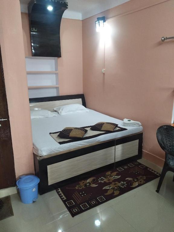 Двухместный (Двухместный номер с 1 кроватью и собственной ванной комнатой) гостевого дома Ganga Paying Guest House, Варанаси