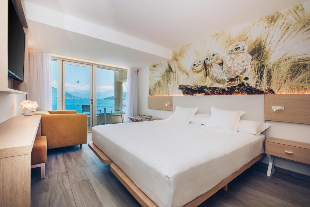 Двухместный (Двухместный номер с 1 кроватью, приоритетное расположение, вид на море) отеля Iberostar Herceg Novi, Херцег-Нови