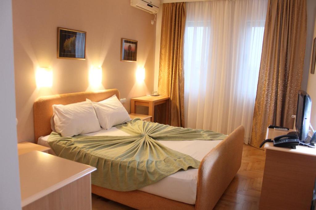 Двухместный (Стандартный двухместный номер с 1 кроватью) отеля Hotel Hamburg Smederevo, Смедерево