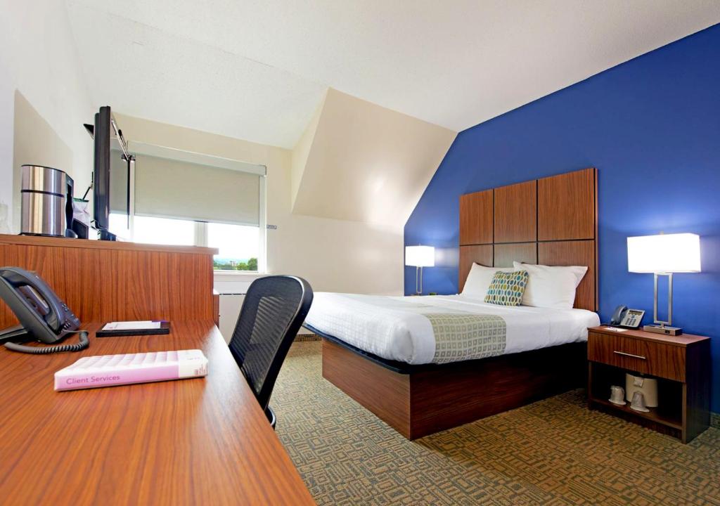 Двухместный (Номер с 1 кроватью размера «queen-size» – Подходит для гостей с ограниченными физическими возможностями) отеля Kellogg Conference Hotel at Gallaudet University, Вашингтон