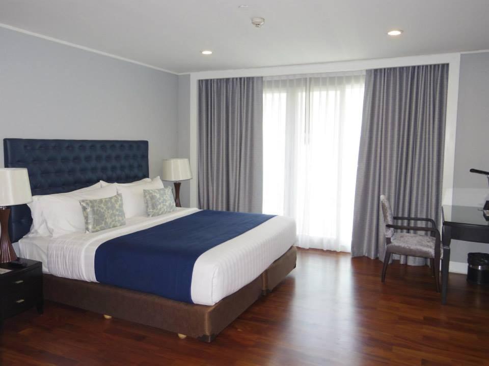 Двухместный (Номер с кроватью размера «king-size») отеля GM Suites, Бангкок