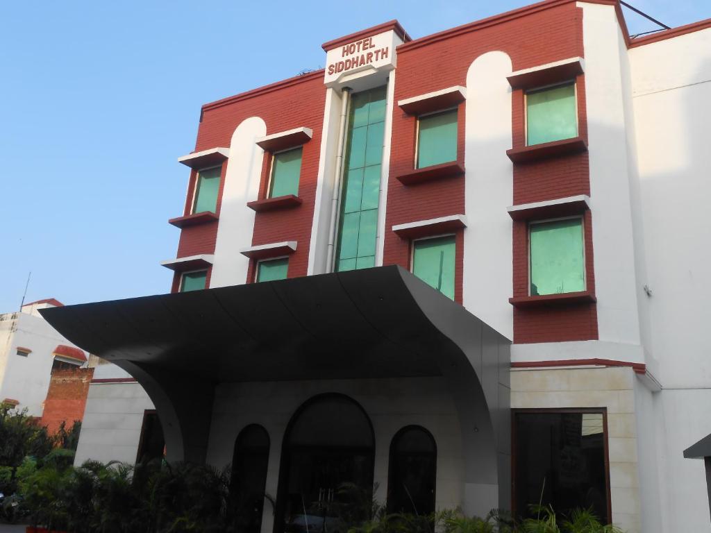 Отель Hotel Siddharth, Варанаси