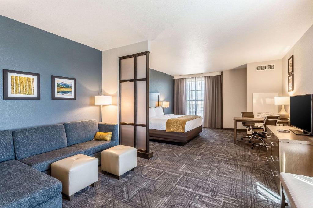 Сьюит (King Suite - Accessible/Non-Smoking), Comfort Inn & Suites Salt Lake City Airport