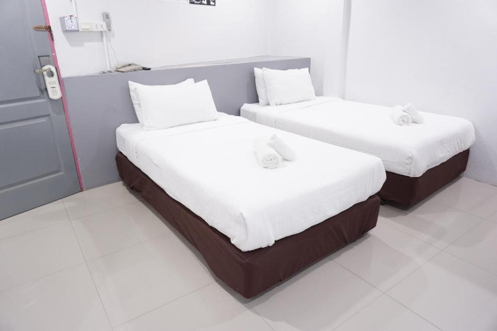 Двухместный (Двухместный номер с 2 отдельными кроватями - Башня 1) апарт-отеля Ma Non Nont Hotel & Apartment, Нонтхабури