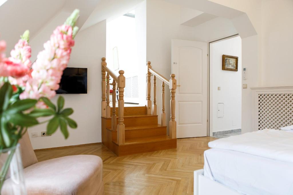 Апартаменты (Apartment - Split Level Classic Loft  28), Vienna-flats 13