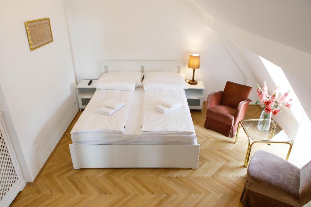 Апартаменты (Apartment - Split Level Classic Loft  28), Vienna-flats 13