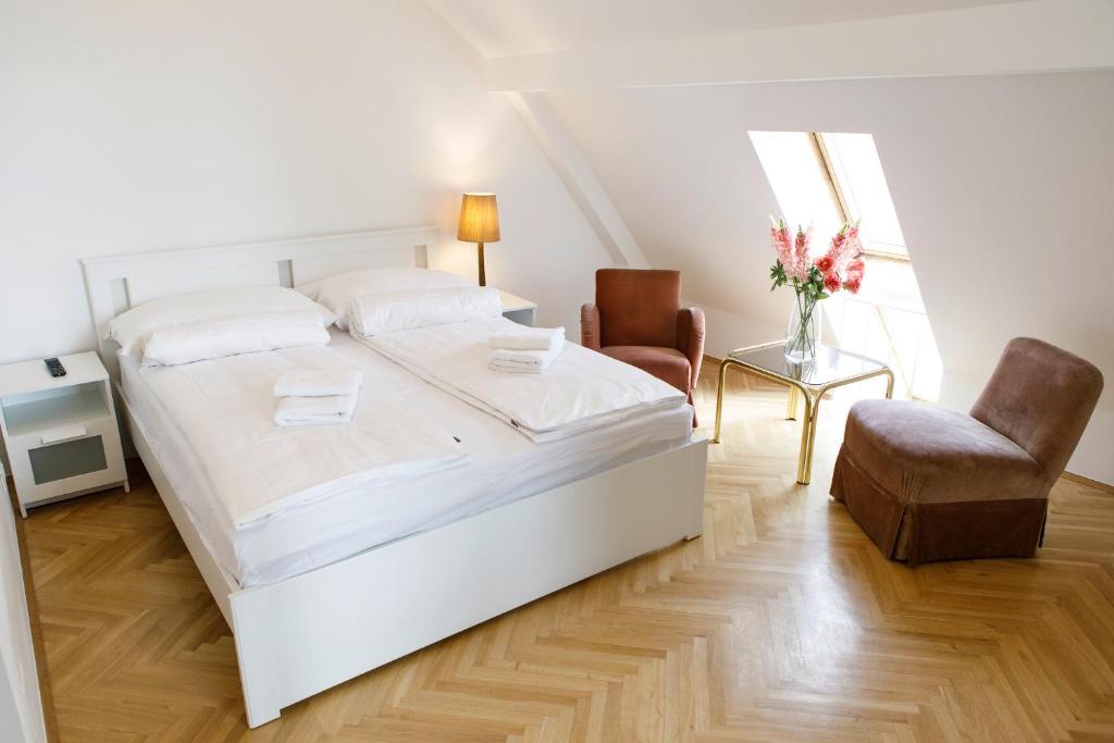 Апартаменты (Apartment - Split Level Classic Loft  28), Vienna-flats 13