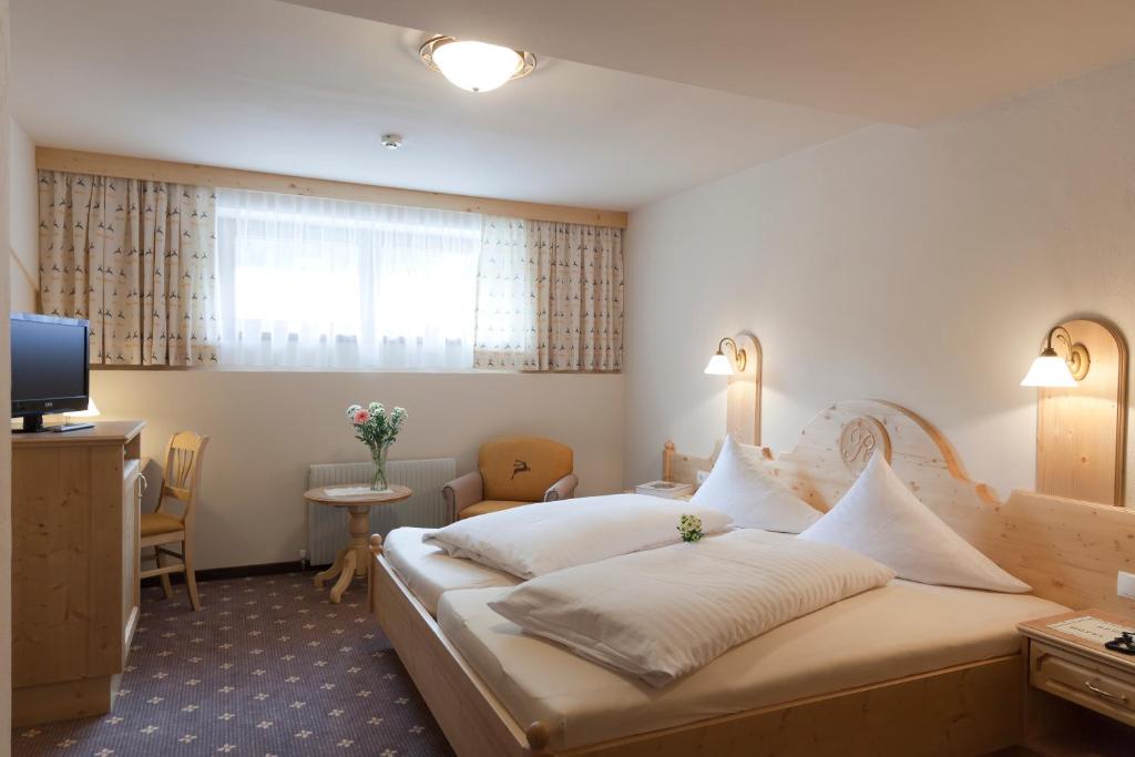 Двухместный (Стандартный двухместный номер с 1 кроватью) отеля Hotel Rifflsee, Санкт-Леонхард-им-Пицталь