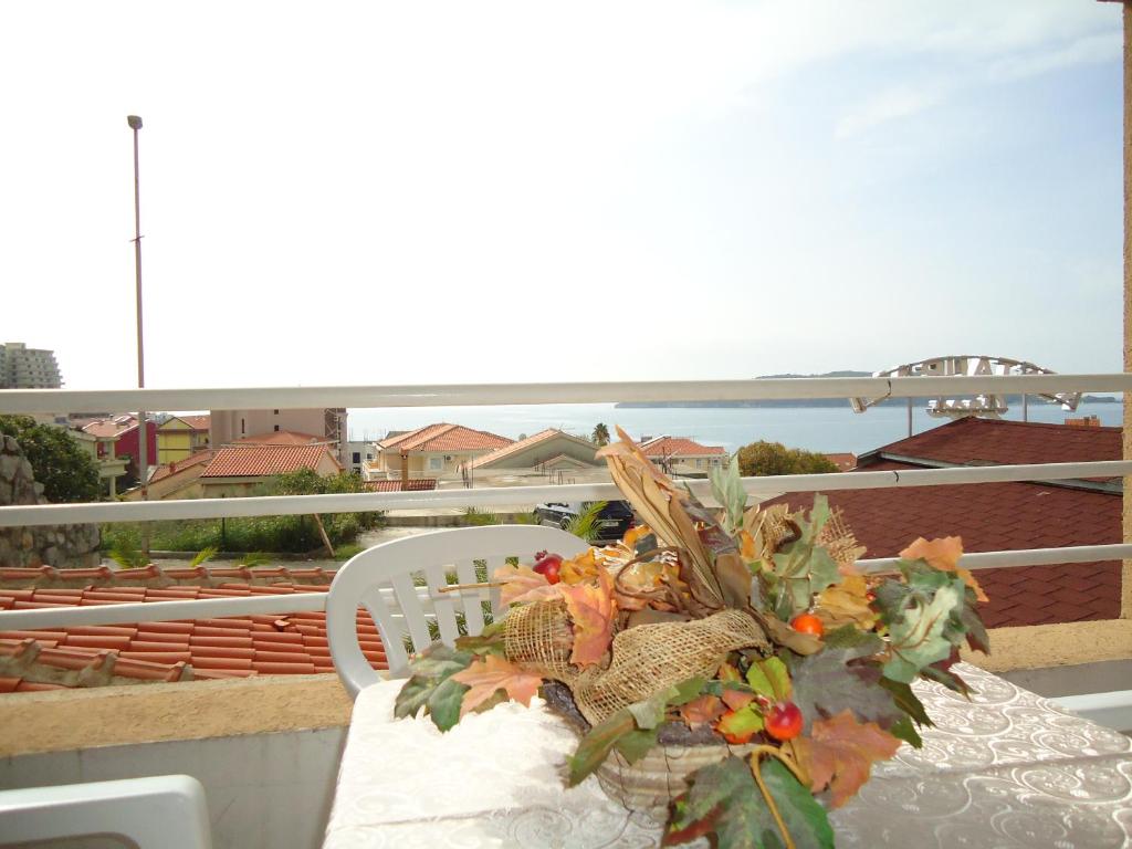 Сьюит (Люкс с террасой и видом на море), Villa Gaga with balcony