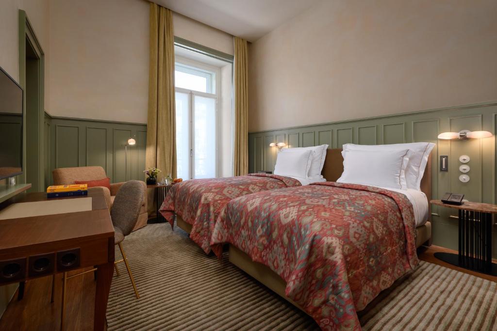 Двухместный (Стандартный двухместный номер с 2 отдельными кроватями) отеля Bairro Alto Hotel, Лиссабон