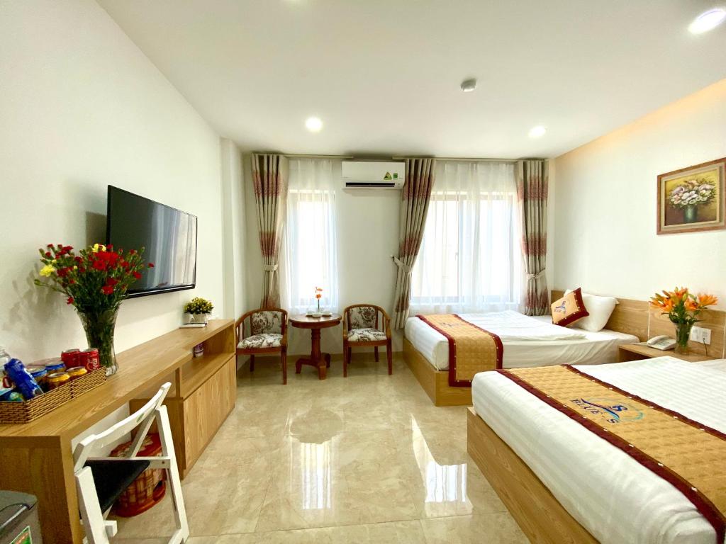 Двухместный (Двухместный номер с 2 отдельными кроватями и видом на город) отеля Blue-S Hotel & Apartment, Дананг