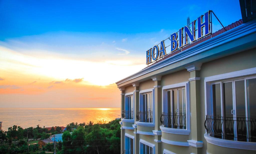 Отель Hoa Binh Phu Quoc Resort, Дуонг-Донг