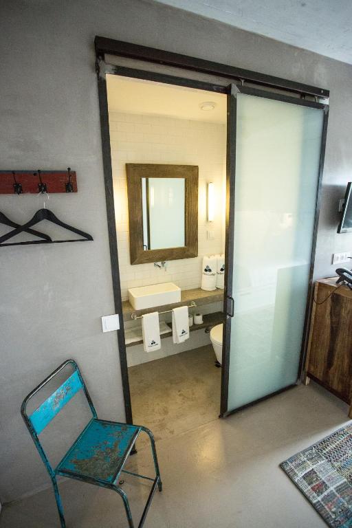 Двухместный (Стандартный двухместный номер с 2 отдельными кроватями) отеля Surfers Lodge Peniche, Балеал