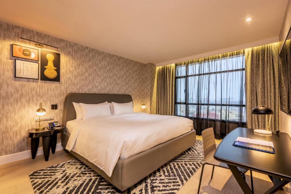 Сьюит (Люкс с 1 спальней) отеля Radisson Blu Hotel Casablanca City Center, Касабланка