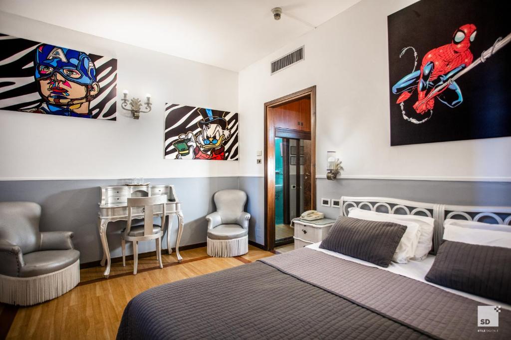 Двухместный (Улучшенный двухместный номер с 1 кроватью или 2 отдельными кроватями) отеля Admiral Hotel, Милан